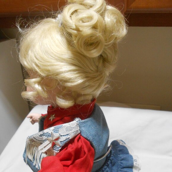 VTG BISQUE "DAKOTA" COWGIRL DOLL 15" JEAN OUTFIT RED BOOTS NO 3962B w/ STAND EUC - Picture 12 of 15